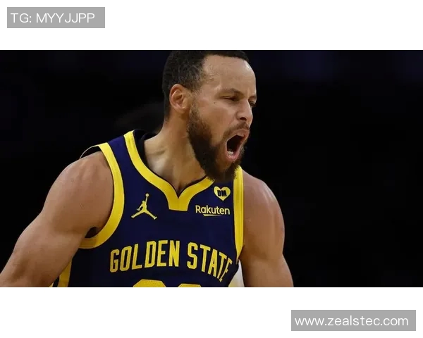 克拉克声援库里：我们想看他每场飚进12记三分 别再对他生拉硬拽